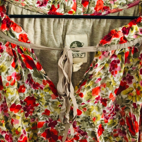 Anthro Tiny Red Floral Eyelet Blouse S - Picture 3 of 8